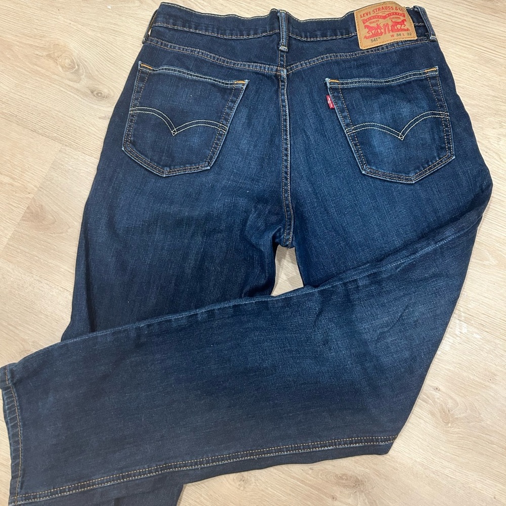Men’s Levi’s 541s 34 x 32